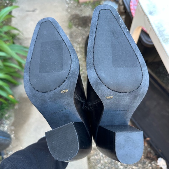 Vince Camuto Black Ankle Booties Size 7.5M - Picture 5 of 6